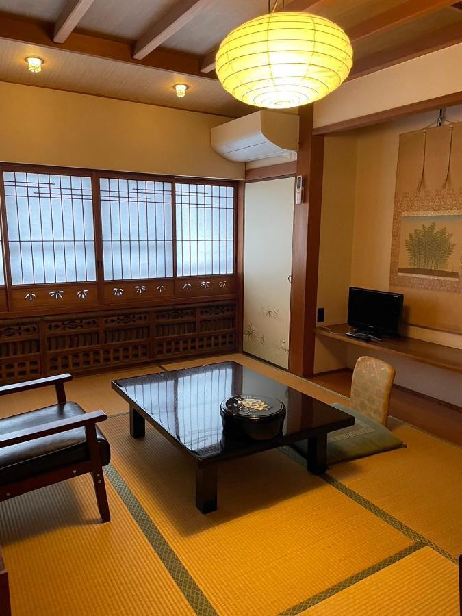 Sangai Ryokan Gotsu Exterior photo